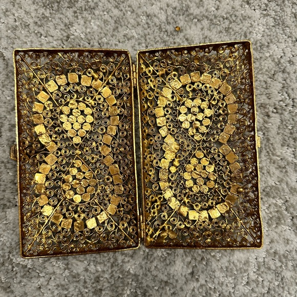 Red and gold ethnic clutch - Picture 3 of 3